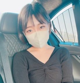 感度1000%！！！ド・ド・ドエロい女の子とフェラチオだけのはずが車内SEXに・・・車内でガイチキ絶叫で初老も唖然・・・中出しNGでも騎乗位で思わず暴発、女の子も唖然・・ 2980pt