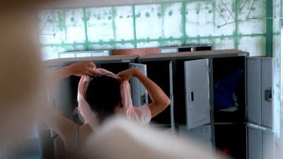 【お得なセット販売】制服女子プール更衣室盗撮＆逆さ撮り