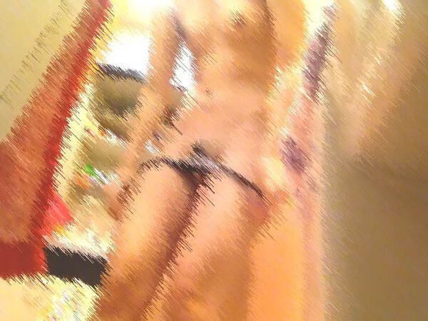 続・女友達の脱衣所着替え（JD・Aちゃん）