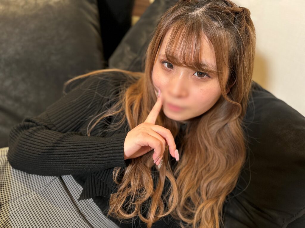 PPV 1980pt 元・アイドルお嬢様(ガチ)に半端ないフェラテクでヤられ口内発射&ごっくんはレビュー特典 3 PPV 1980pt 元・アイドルお嬢様(ガチ)に半端ないフェラテクでヤられ口内発射&ごっくんはレビュー特典