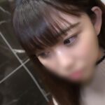 【幼・未発達】春に卒業したての18歳だけどカラダはまだ成熟しきれてなくて、その幼肌を中年男が欲望のまま楽しみ生中出しする映像。