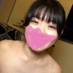 【処女喪失】★特典で無修正☆♀66 地味で内気な箱入りJD娘が大人になる動画。とても痛くておっさんの好き放題に性処理道具みたいに扱われて中出しされても頑張ります！【顔出し・初撮り】