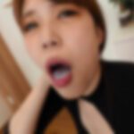 遅刻してきたスレンダー美女に即イラマチオでお仕置き！爆発寸前溜まり溜まった5本のおあずけチンポ！ジュポ音MAX5連発ごっくん制裁！※レビュー特典は4K高画質