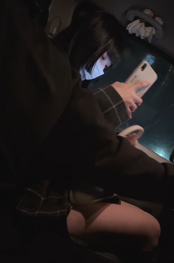 【無】可愛い19歳と車内P活