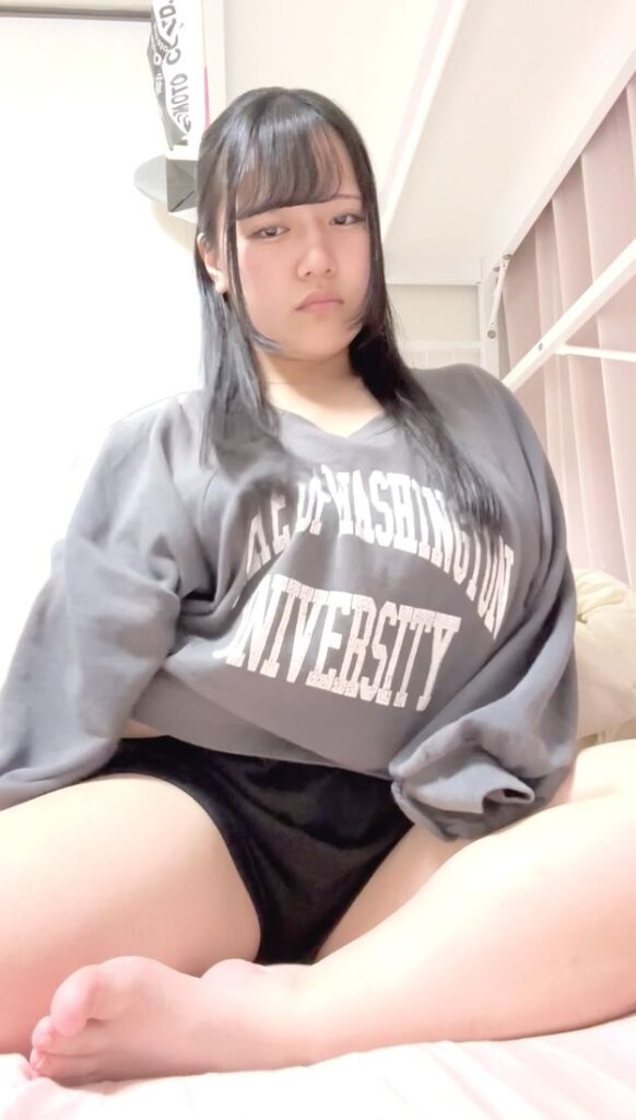 乳首激弱ぽっちゃりちゃんの自撮り 1 乳首激弱ぽっちゃりちゃんの自撮り