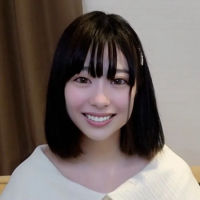 【無】笑顔が可愛い黒髪お姉さんと激しく生中SEX