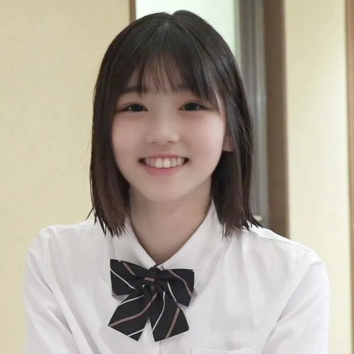 陸上が得意な女の子。18才めぐちゃん おじさんとは初めて【4K/30p/20Mbps】