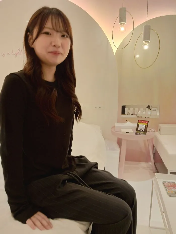 文系大学生美佳