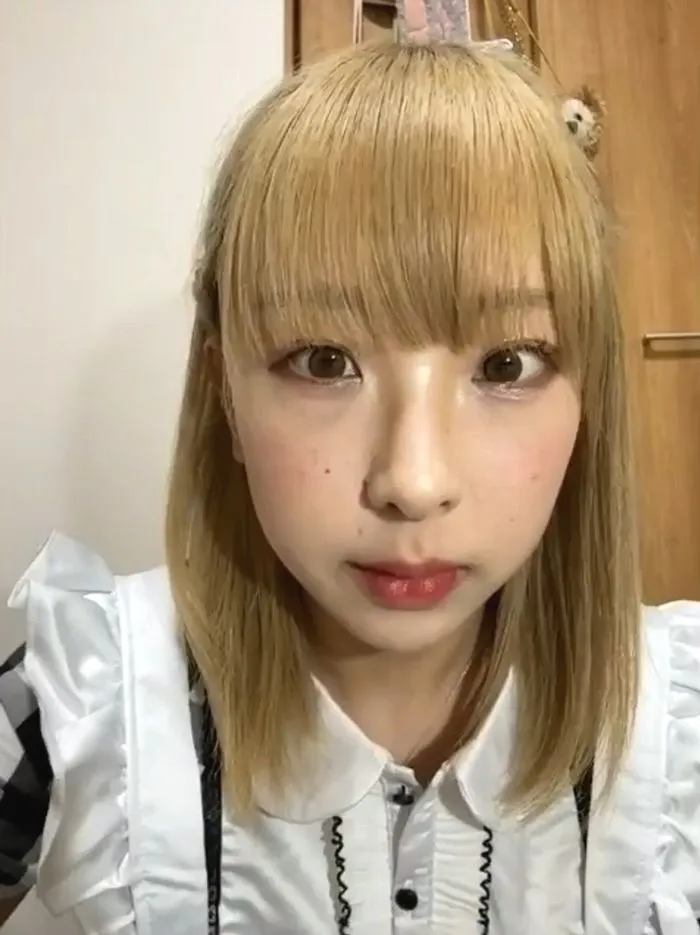 (zoom)金髪メイド服ペンライトオナ