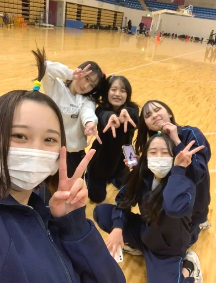 美人社員さんのHな自撮り【ZIP】