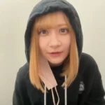 スタイル抜群金髪美女インフルエンサーとのzoom