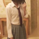 【個人撮影】アイドル級かわいさ！超恥ずかしがりな18才制服*　生ハメ口内発射
