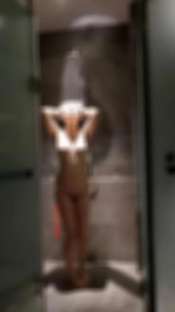 中国スレンダー美女☆セクシーダンス