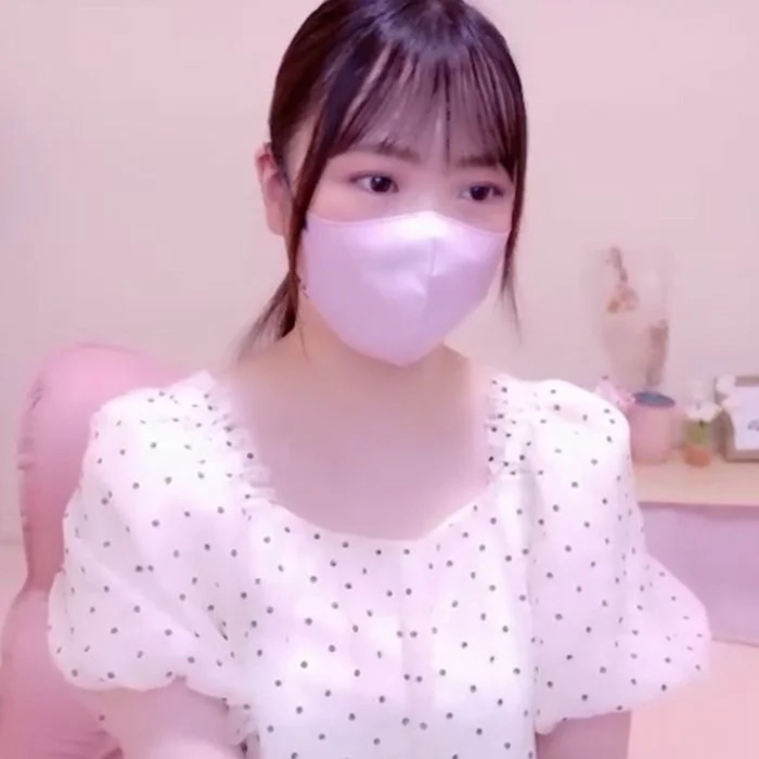 【数量限定】めっちゃ清楚なのに潮吹いちゃう子（カメラ水没！！）※無