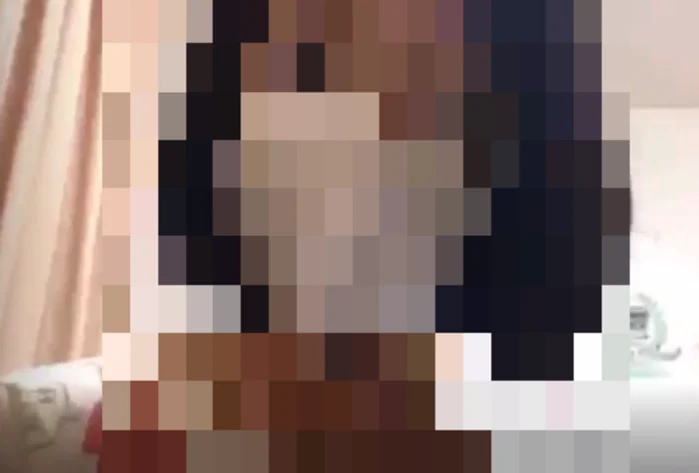 「おっぱいモミモミして、コリコリでしょ？」親バレ寸前Ｄcupしーちゃんのオナ放送