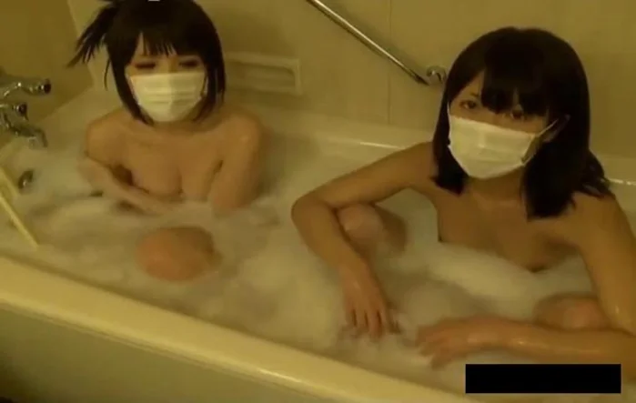 美少女お風呂ユニットバス