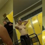 プールの着替え室2