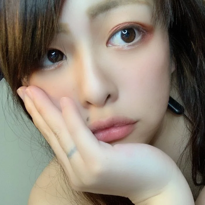 個人撮影　りゅーしゅつ　ちょいぽちゃシンママ　リアルな日常とオナニー動画像　無修正　特典付き