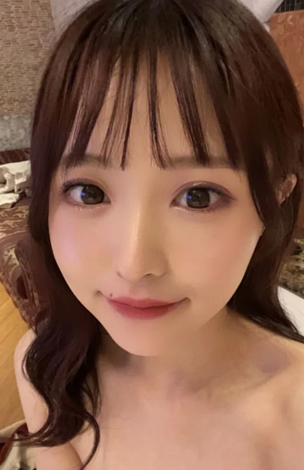 【無】【数量限定】初撮影!!あの有名アイドルの妹（本物）で【有名人にもナンパされる子】をハメ撮り＆中出し種付け【流出】