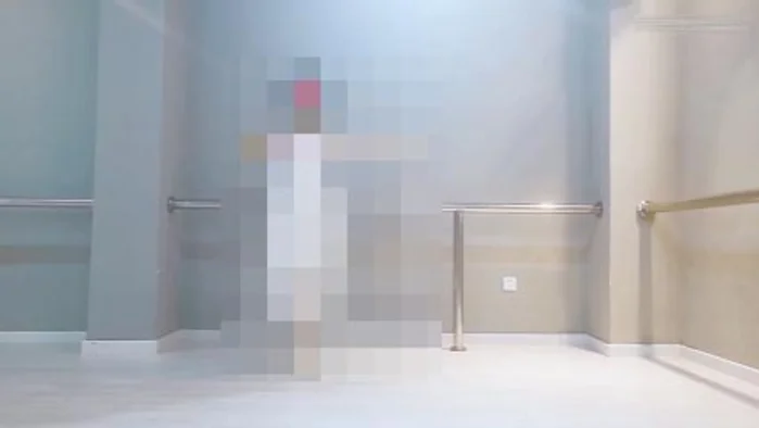 透けちゃったダンス