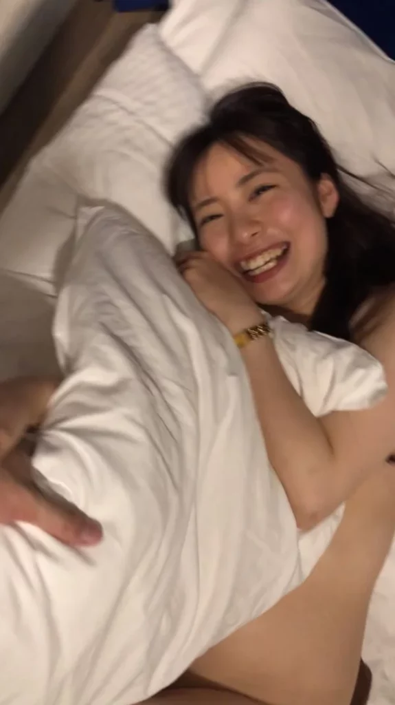 総合職の同僚OLハメ撮り