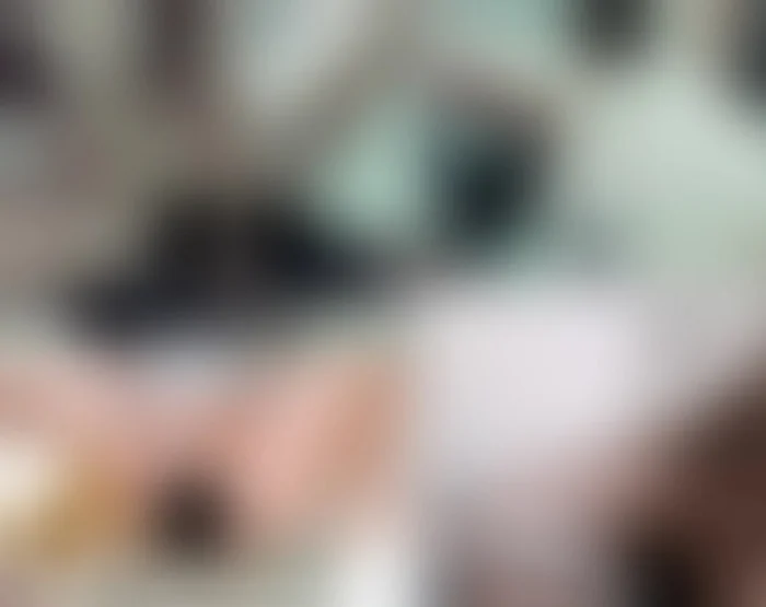 痴女・女子大生・野外で色々・３人
