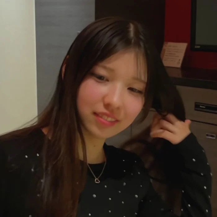 こんな可愛い19歳と付き合ってみたい。